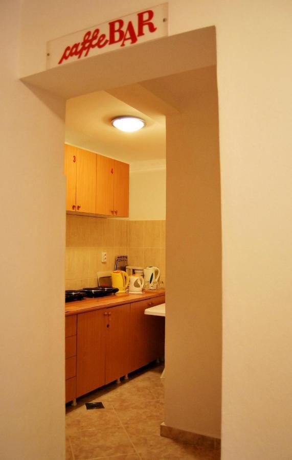 Omega Apartments Улцинь Экстерьер фото